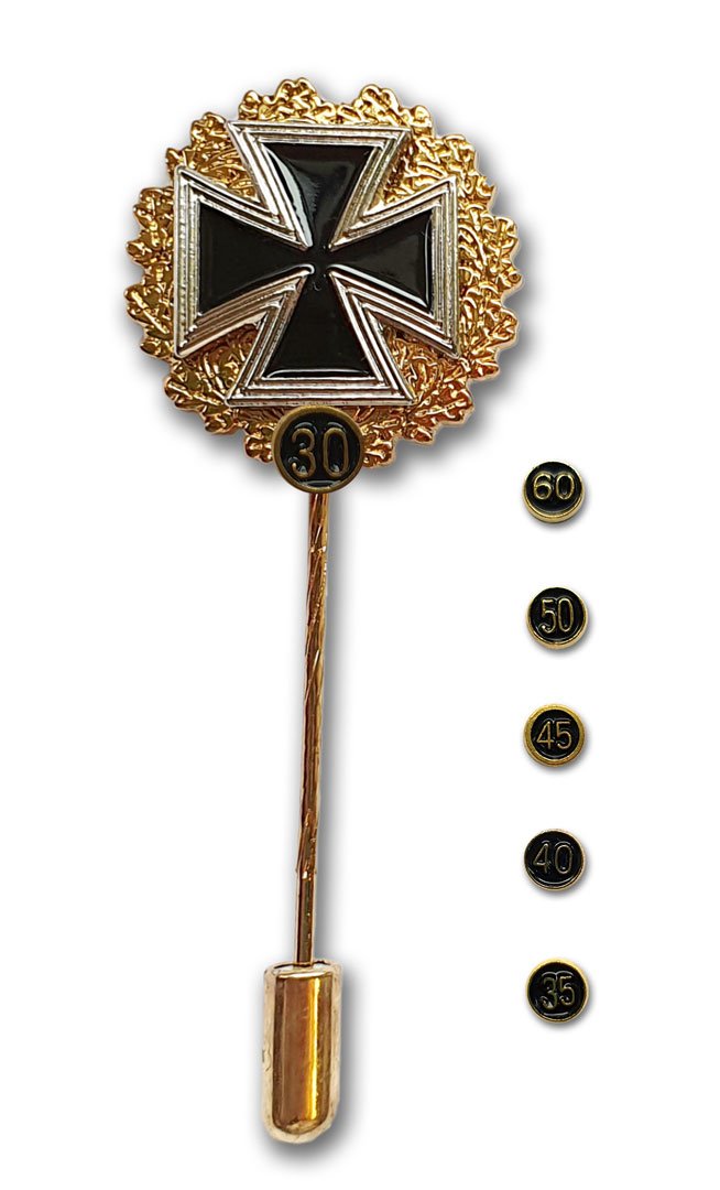 Eisernes Kreuz mit Goldkranz und Zahlen